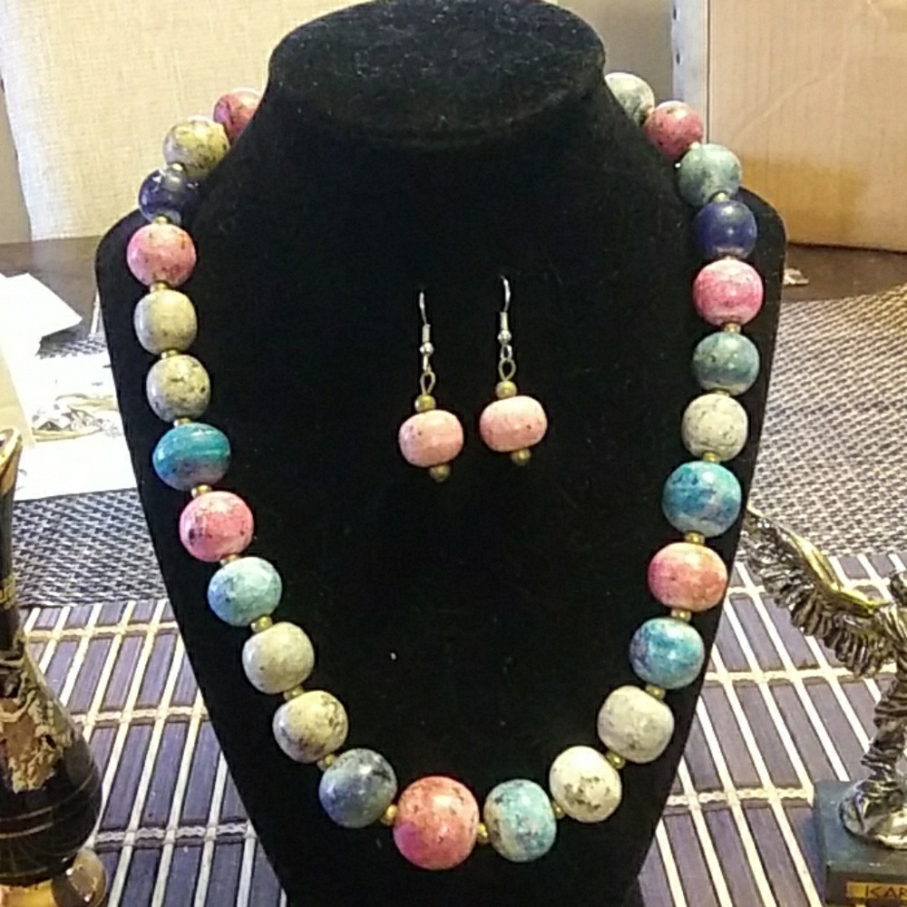 Vintage Jumbo Bead 2 piece Jewelry Set